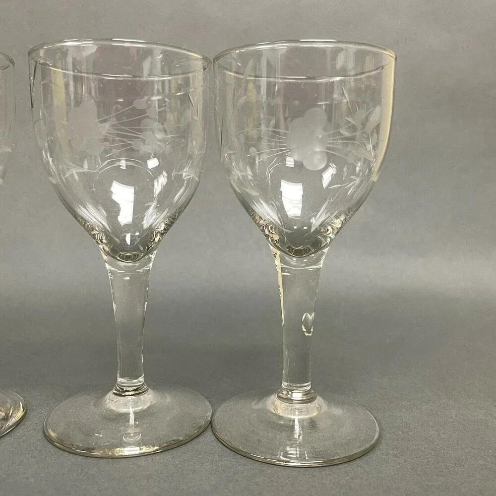 Unbranded wine glasses